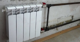 Установка биметаллических радиаторов отопления в квартире в Кисловодске - от 2079 руб.